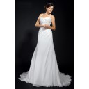 Amazing Zielort Stickerei Kapelle Schleppe Satin A-Linie Brautkleid