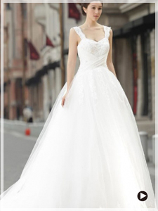 Duchesse-Linie Brautkleid